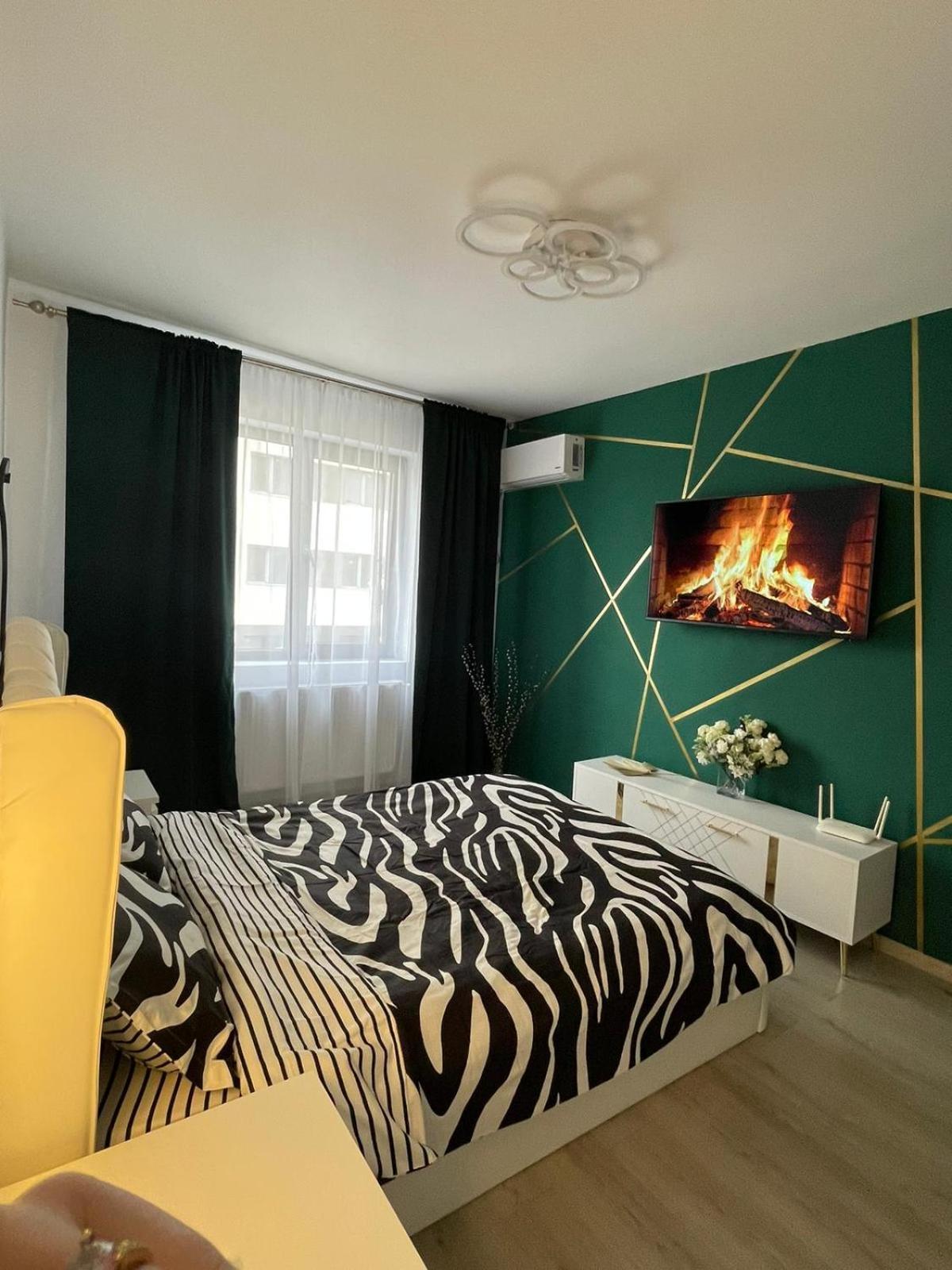 Golden Shades Apartment Chiajna Ngoại thất bức ảnh