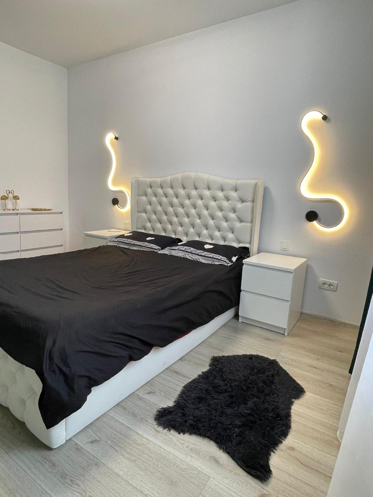 Golden Shades Apartment Chiajna Ngoại thất bức ảnh