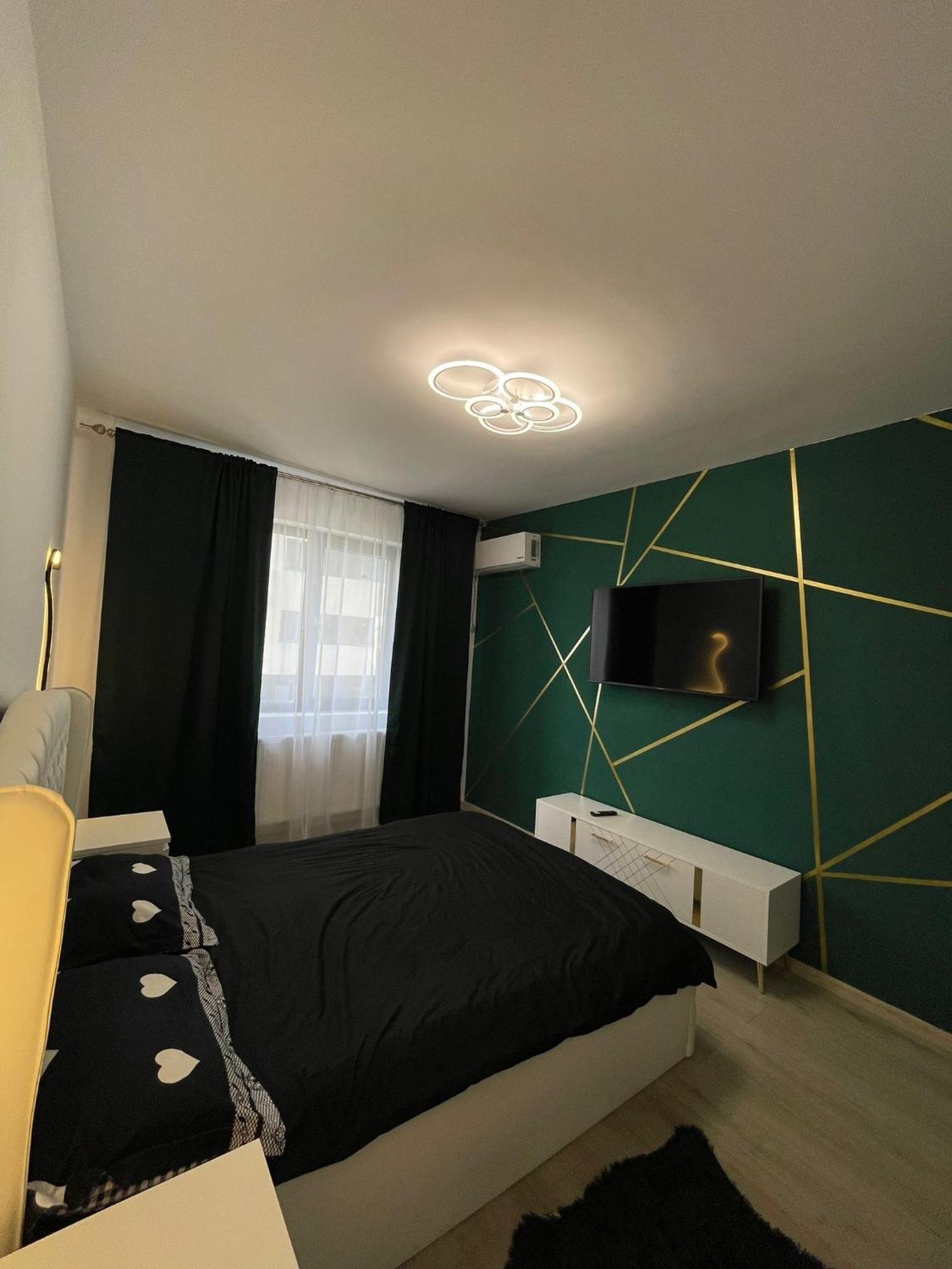 Golden Shades Apartment Chiajna Ngoại thất bức ảnh